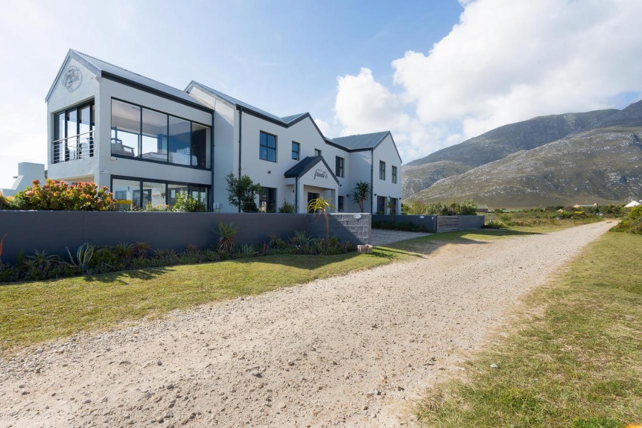 Stay At Friends Economic Rooms Malkopvlei Exterior photo