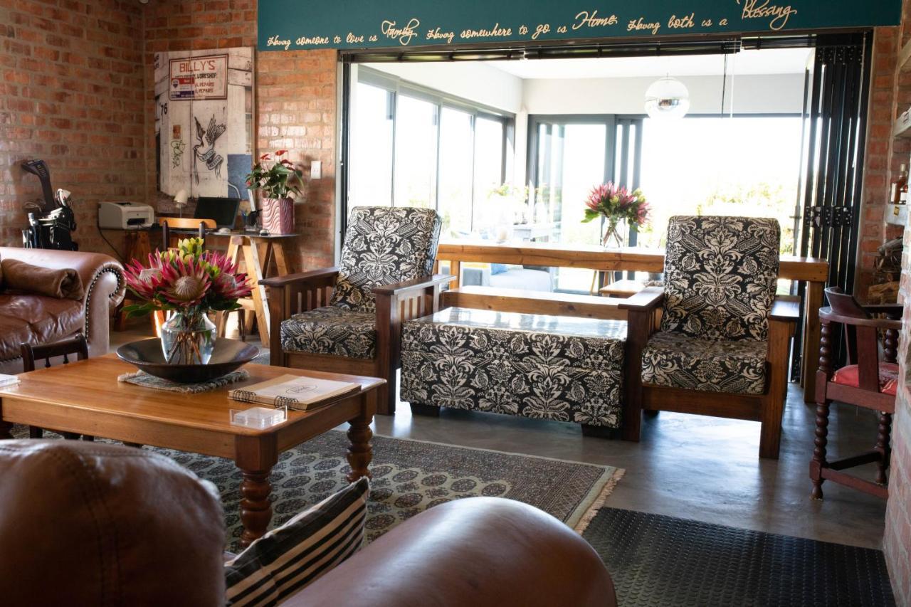 Stay At Friends Economic Rooms Malkopvlei Exterior photo